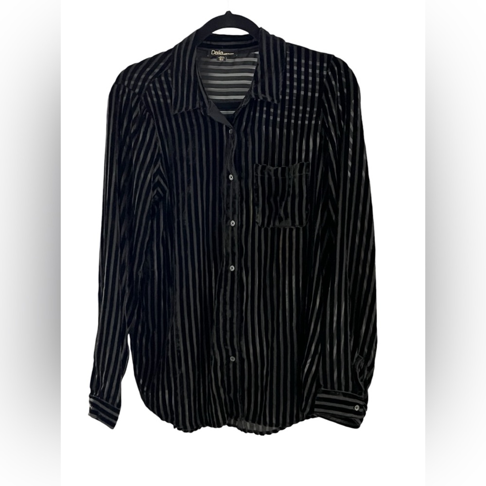 Cute Dalia Top!
